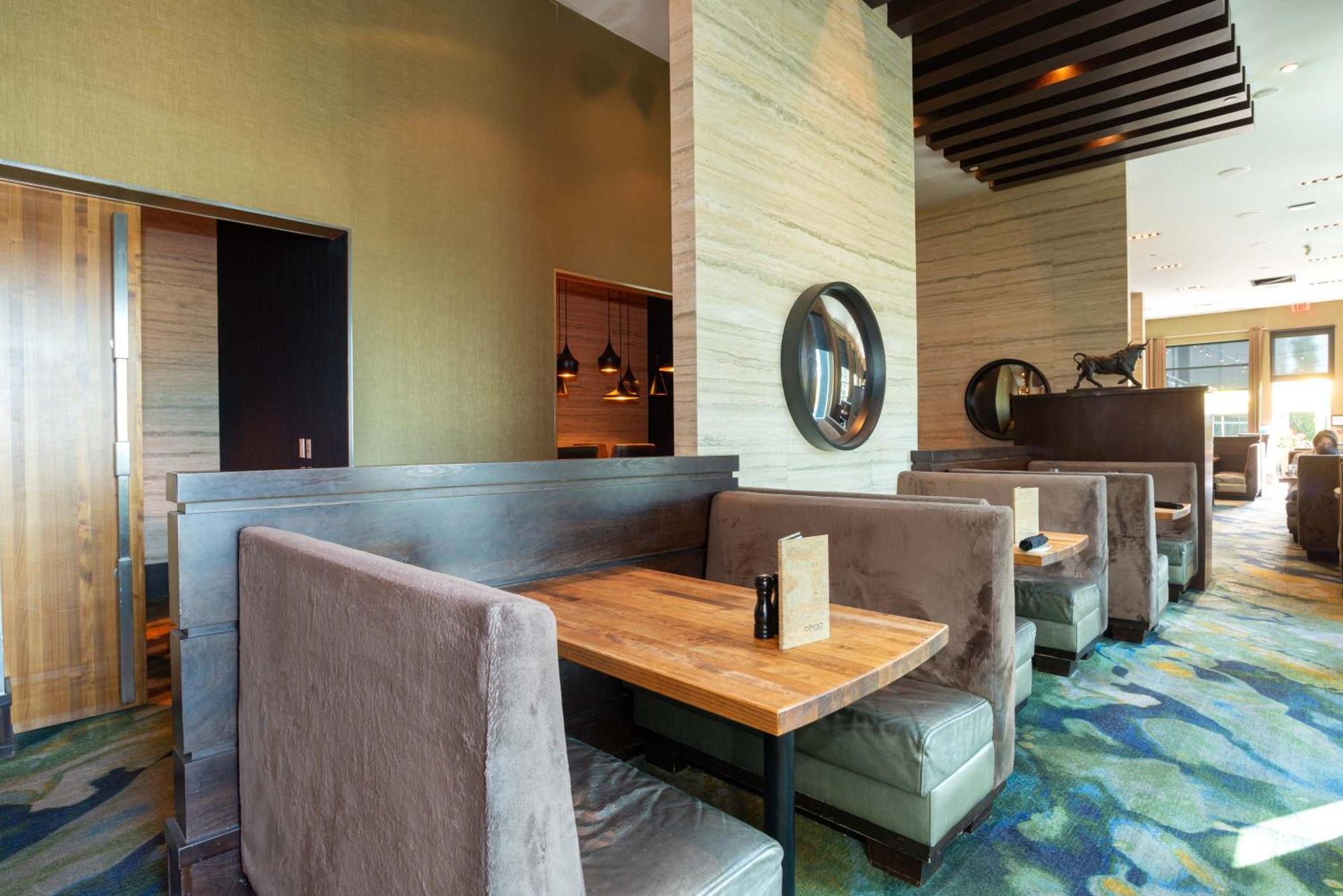 Sandman Signature Edmonton South Hotel Ngoại thất bức ảnh